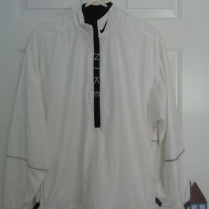 Women's Nike White & Black Windbreaker 1/2 zip Med